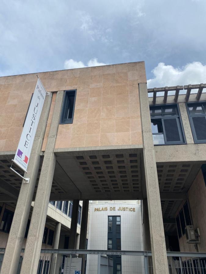 Appartement 50m2 centre marché wifi tribunal Draguignan Esterno foto